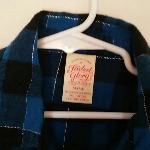 Top - Picture 2 of 3